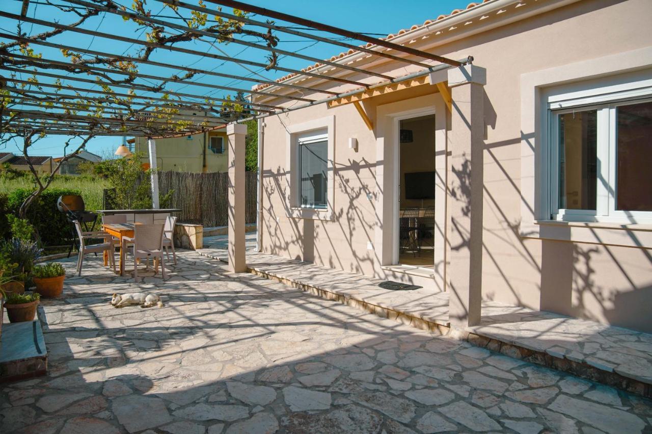 Christiana'S Cottage Sidari  Exterior photo